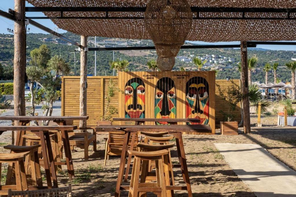Club Kavala Beach Hotel Assos 외부 사진